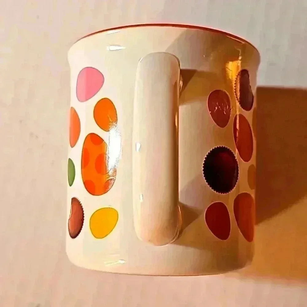 Hershey Reese pieces vintage coffee mug/ cup 10 ounces - Picture 4 of 5